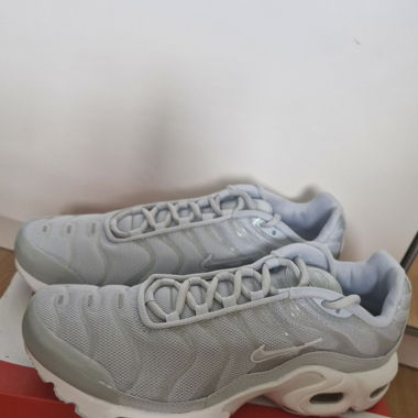 Ungetragene Nike Tn's