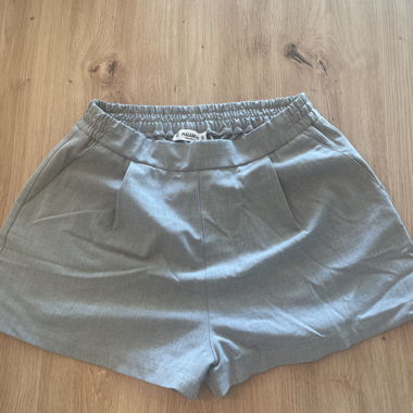 Short grigi Pull&Bear