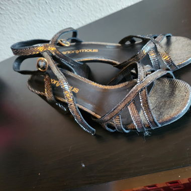 Sandales à talons taille 39
