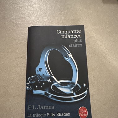 Cinquante Nuances plus Claires
