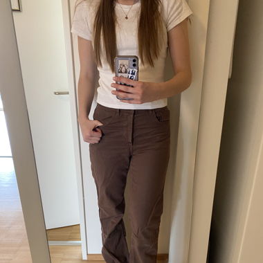 Braune subdued jeans