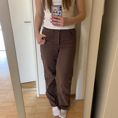 Braune subdued jeans