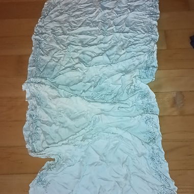 Écharpe décorative argent et blanc