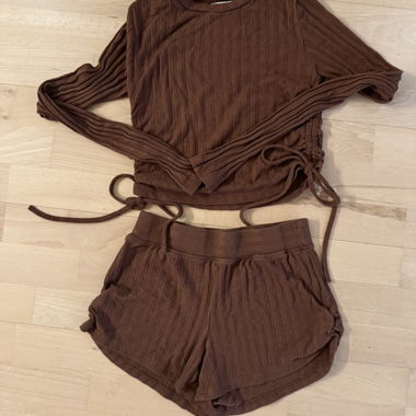 Set Due Pezzi – Lounge/Shorty Marrone
