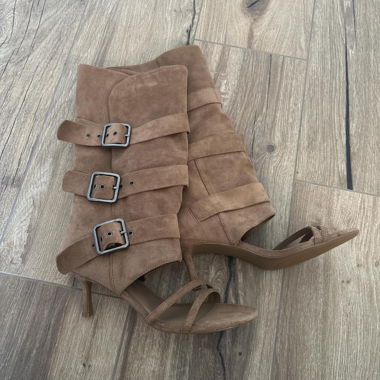 Tan Suede Heeled boots 