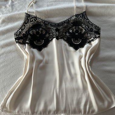 Top mit Spitze