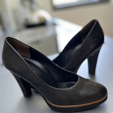 Plateau Pumps schwarz Paul Green - praktisch neu