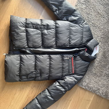 Piumino Prada nero