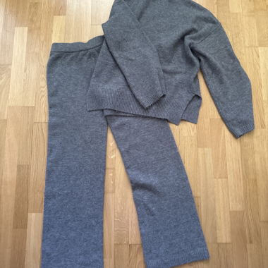 Grey Knit Set