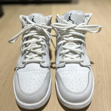 Air Jordan 1