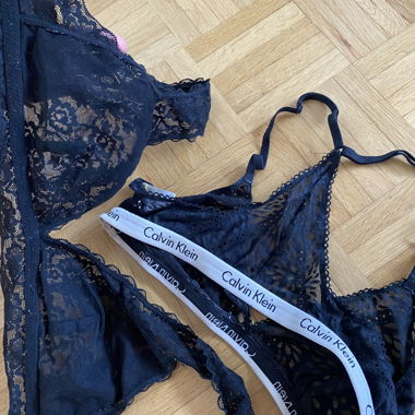 Brassière Calvin Klein et Zara 