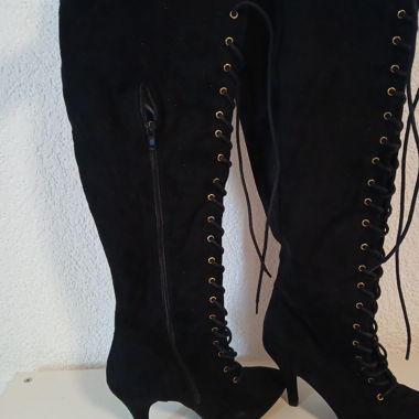Langer Stiefel