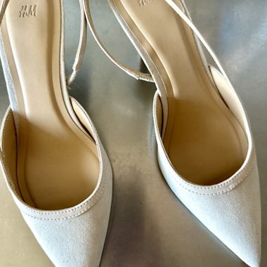 Slingbacks