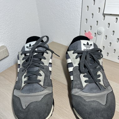 adidas sneaker 