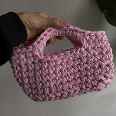 Mini-sac en crochet