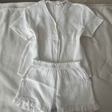 Blusa e shorts in stile lino S/M