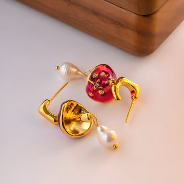 Orecchini di perle color oro