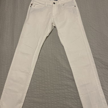 White slim men's trousers