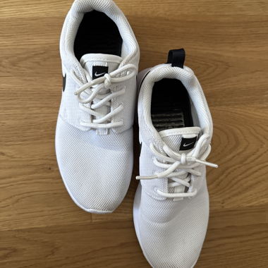 Nike white