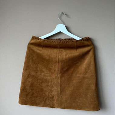 Suede skirt