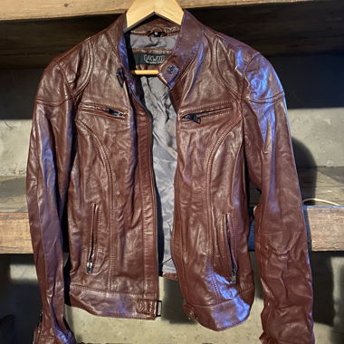 „leder“ jacke