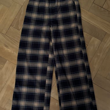 Wide leg pants