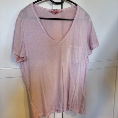 Rosa V-Ausschnitt T-Shirt
