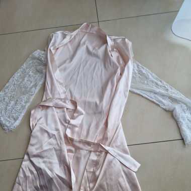 Morgen Robe