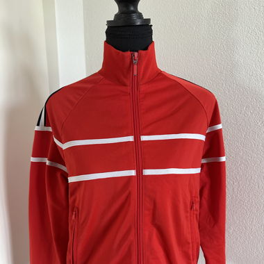 Track Jacket – Sporty Retro Vibes
