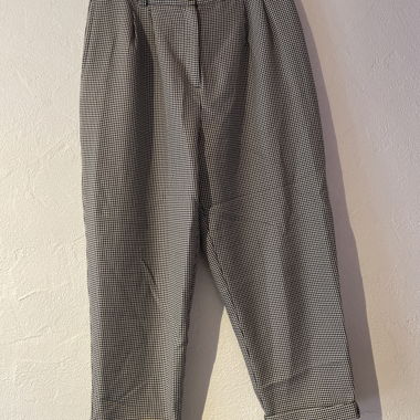 Weite Stoffhose 