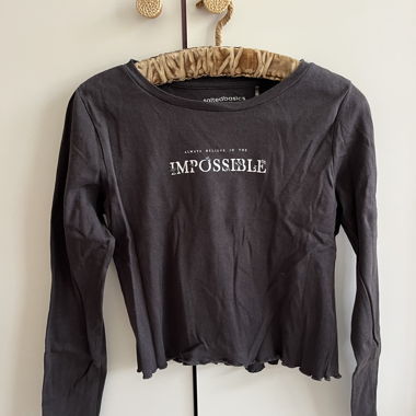 Long-sleeve shirt