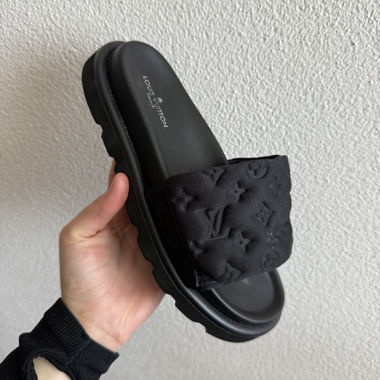 Louis Vuitton Slides