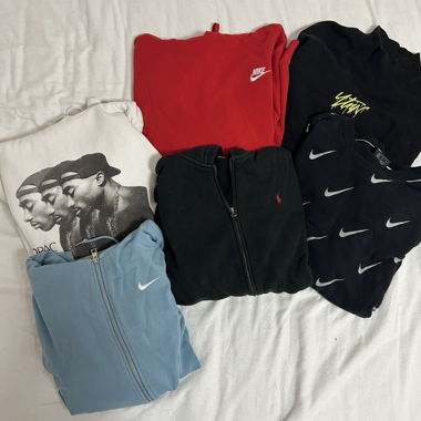 variation of 6 sweater/zipper/hoodie