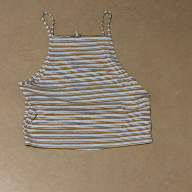 2 crop tops!!