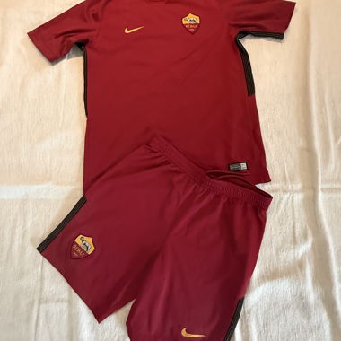 Kinder AS Roma Totti Shirt & Hose