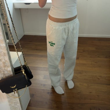 Pantalon de jogging gris WHITE FOX avec imprimé