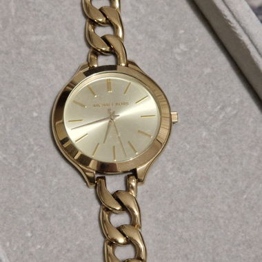 Montre Michael Kors dorée