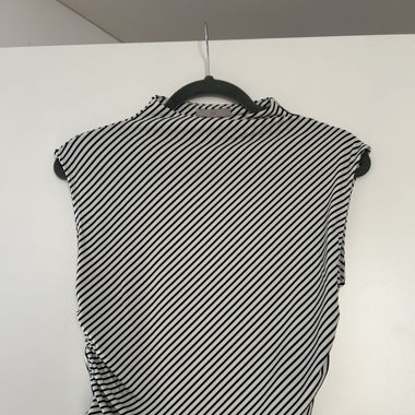 Stretchiges gestreiftes Top 90s M
