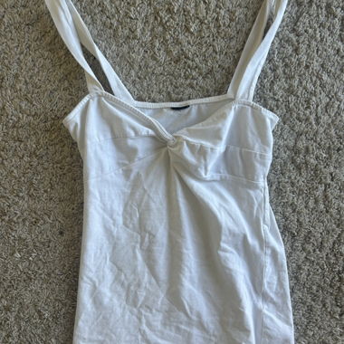 white tank top