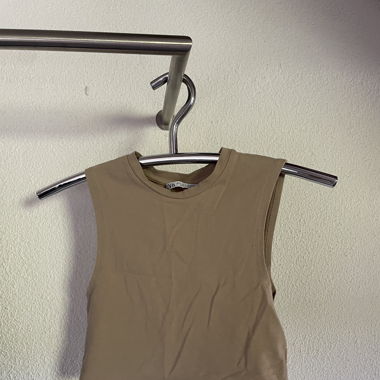 Zara beige kakhi top