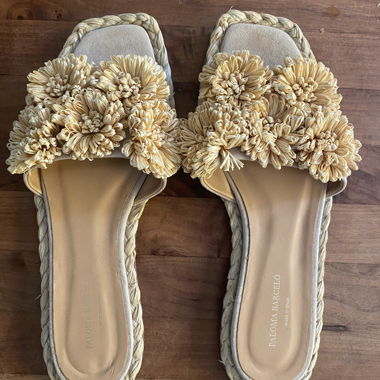 Paloma Barcelo Sandles 