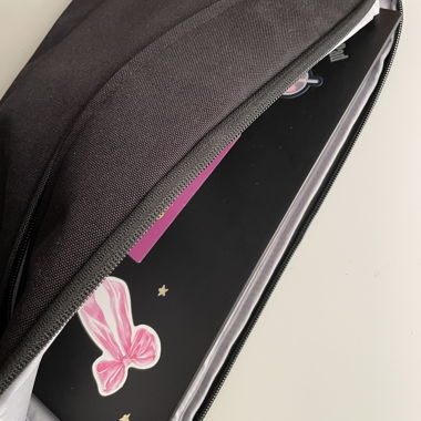 Laptop sleeve