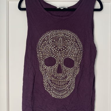 T-shirt motif tête de mort