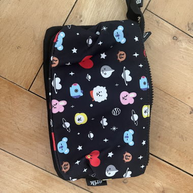 Trousse bt21