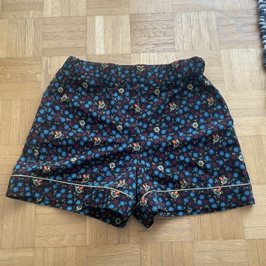 Maije Blumen-Shorts