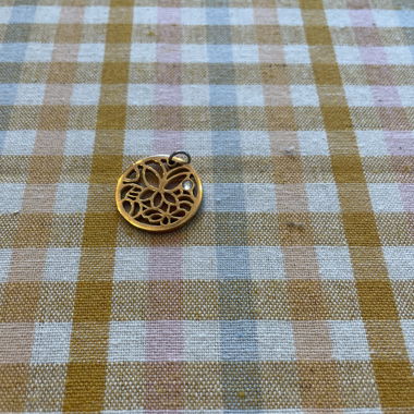 Rosegold Flower Pendant with Swarovski Stone