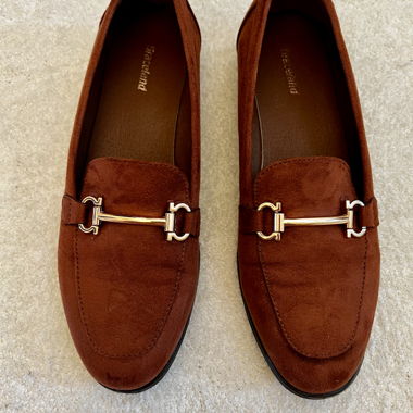 Loafers 
