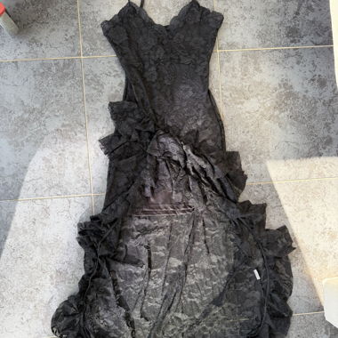 Elegant black Dress with rose pattern