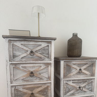 Shabby chic table set