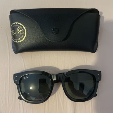 Ray-Ban Sunglasses 